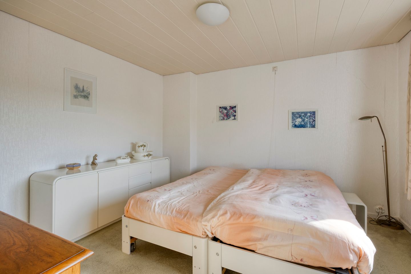 Spacious Family Home in Green Loosdrecht with South-Facing Garden — 22