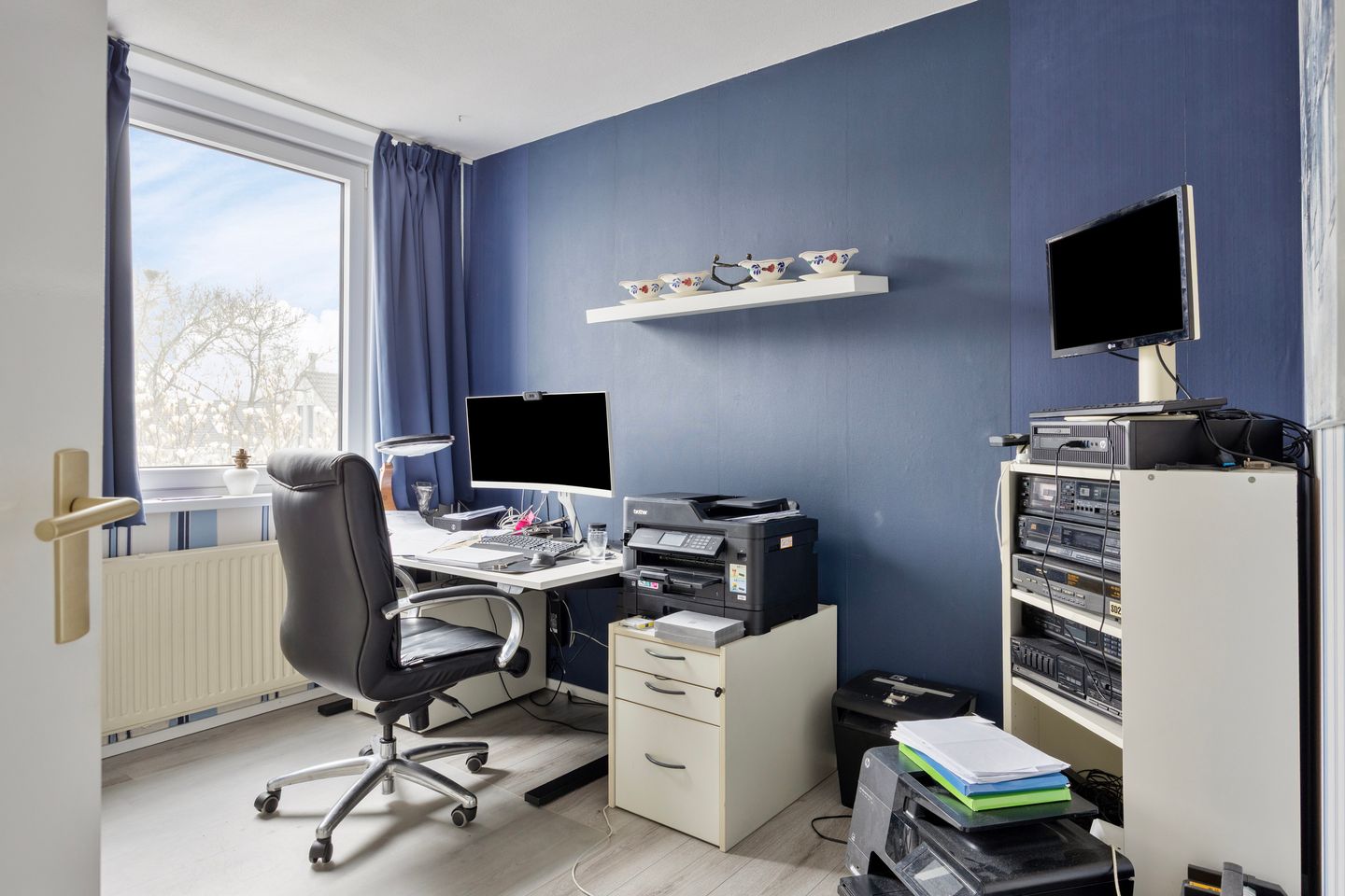Spacious semi-detached house with 4 bedrooms and garage in Almere Muziekwijk — 19