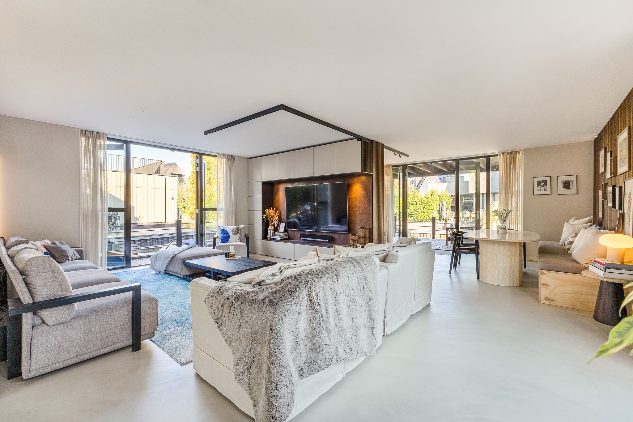 Foto 3 van Grote Lijster 22