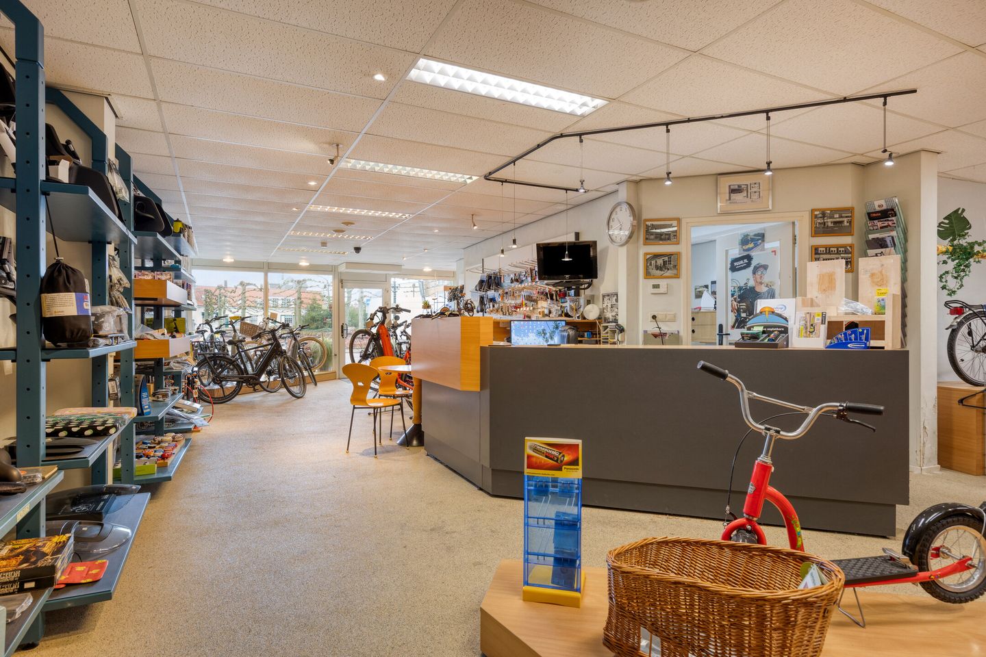 Photo 4 of Dorpsplein 21