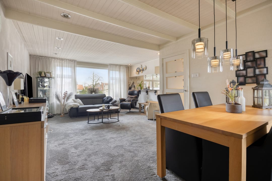 Photo 16 of Dorpsplein 21