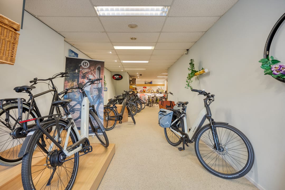 Photo 7 of Dorpsplein 21