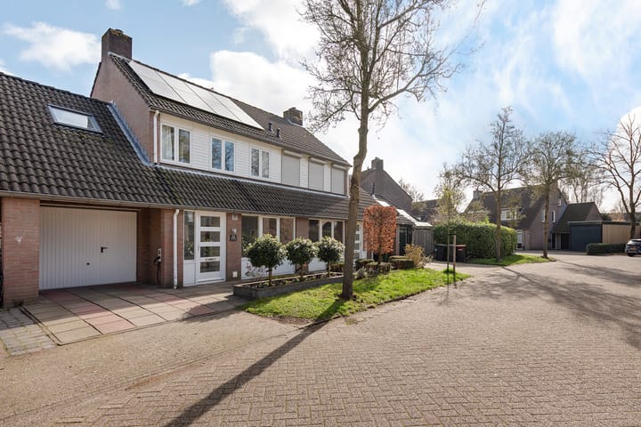 Photo 2 of Elbelaan 22