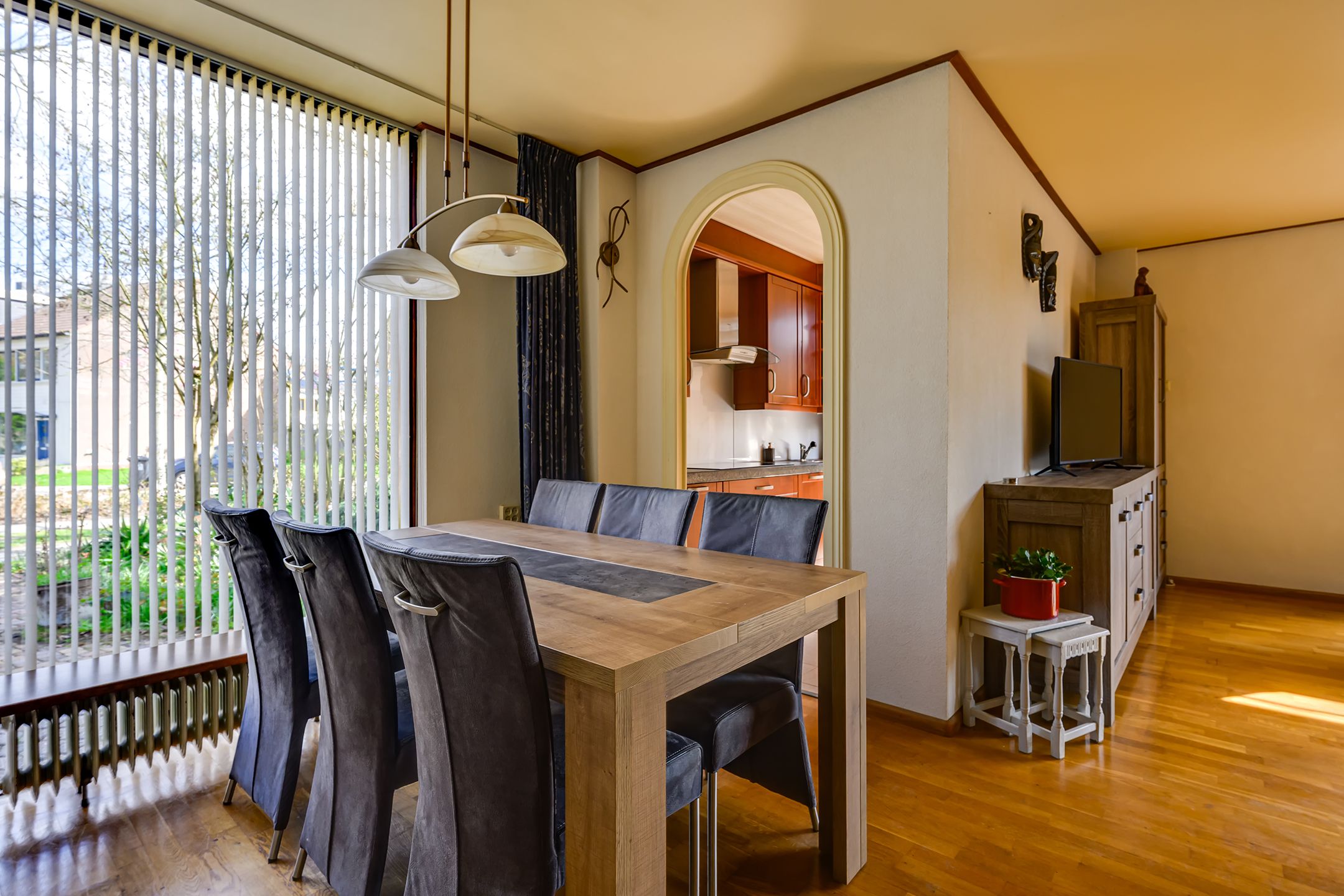Spacious semi-detached house in a beautiful green environment — 37