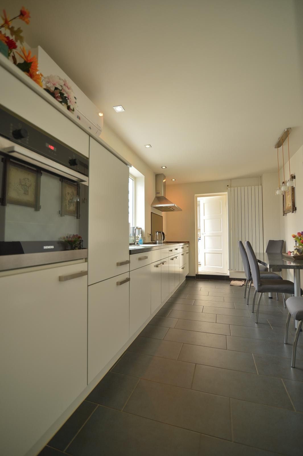 Photo 9 of Schoolstraat 28