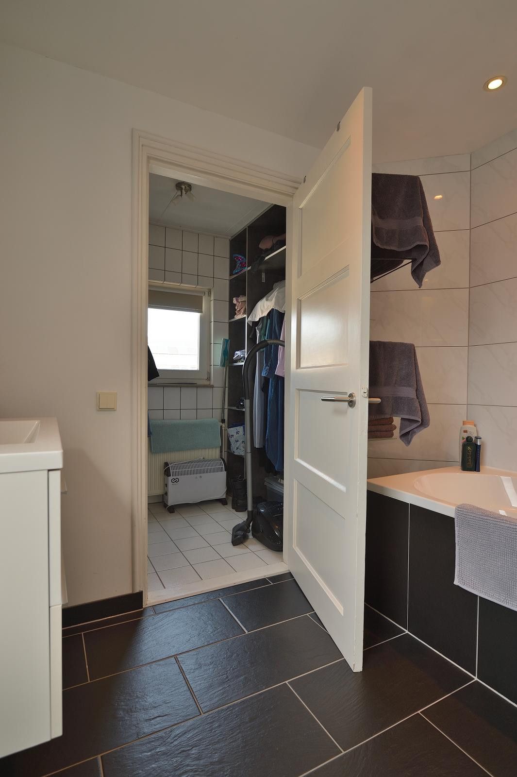 Photo 51 of Schoolstraat 28