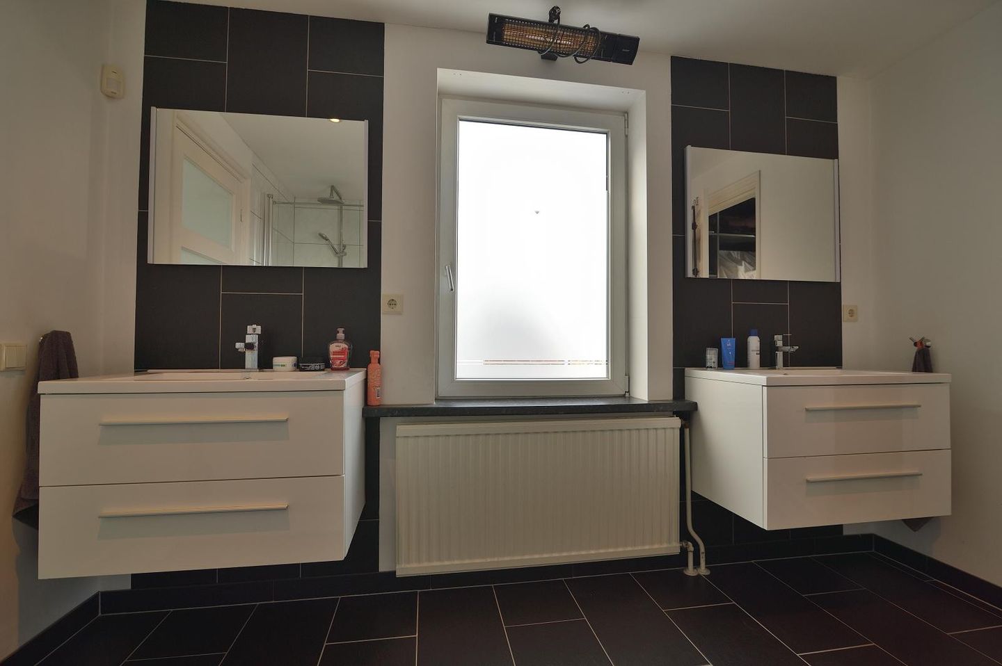 Photo 49 of Schoolstraat 28