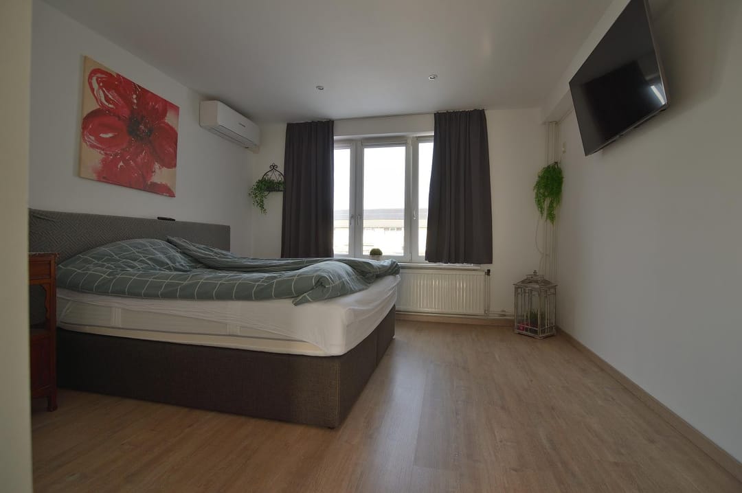 Photo 37 of Schoolstraat 28