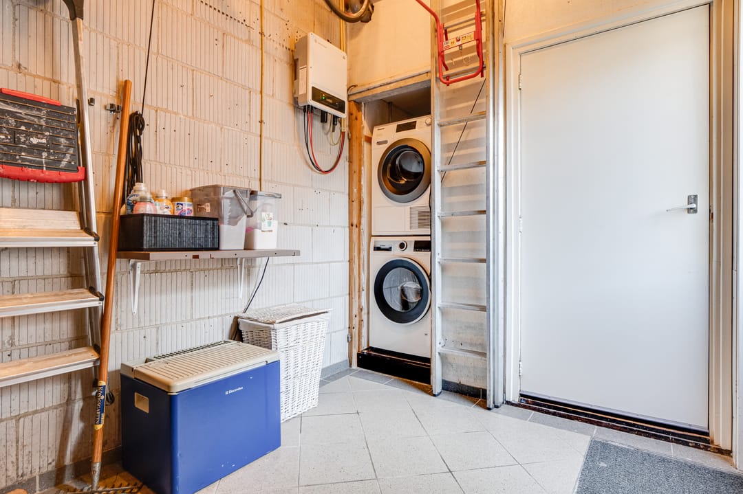 Spacious and Well-Maintained Family Home with 4 Bedrooms and Sunny South-Facing Garden in Zuid-Scharwoude — 28