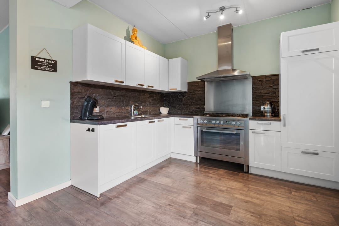 Foto 13 van Dissel 84