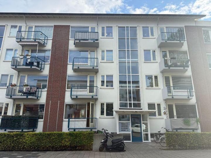 Foto 2 van Van Lodensteynstraat 149