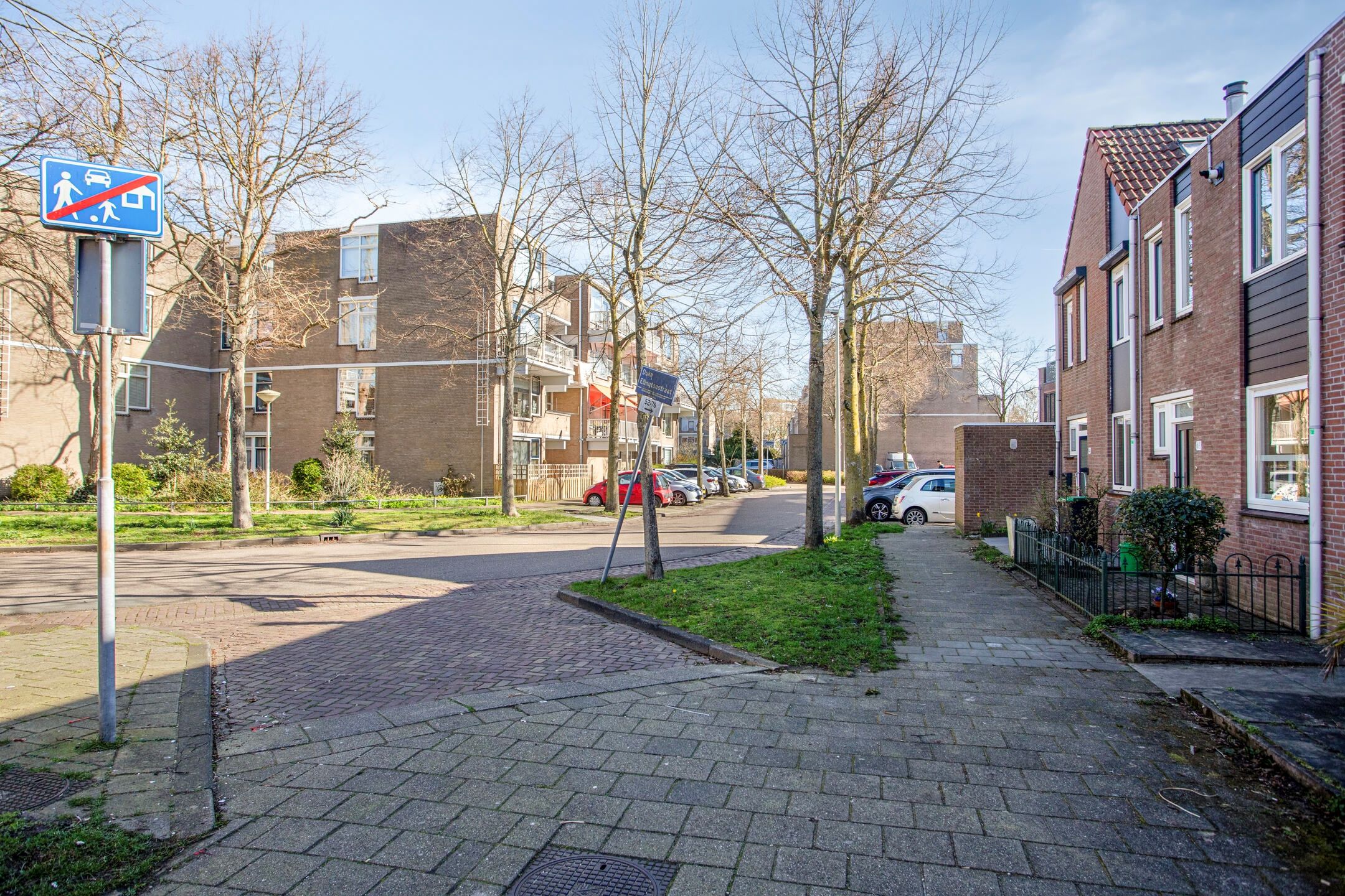 Spacious Family Home with Sunny Garden Near Water in Nieuw Waldeck — 33
