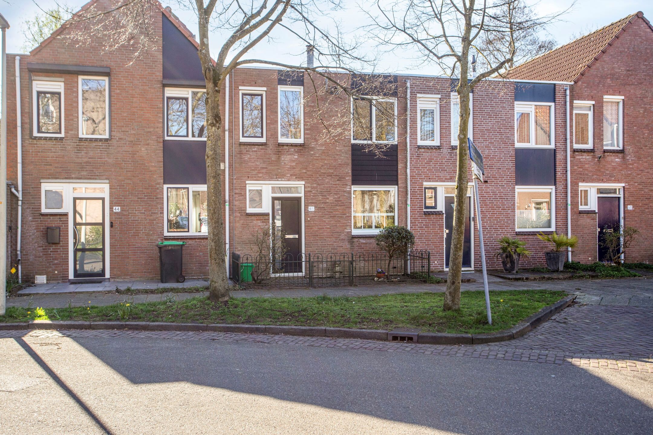 Spacious Family Home with Sunny Garden Near Water in Nieuw Waldeck — 36