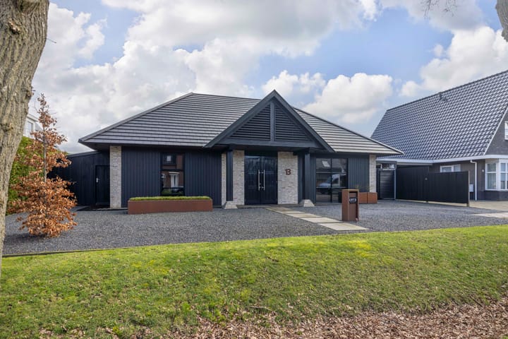 Photo 4 of Tiengastraat 13