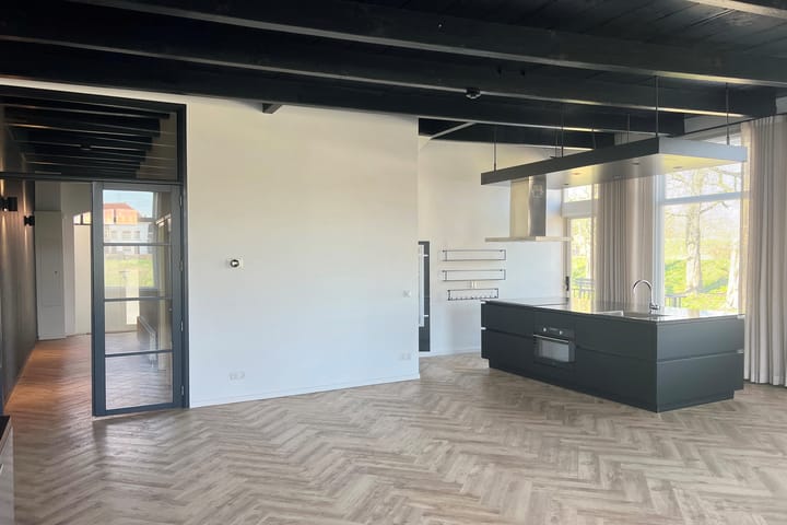 Photo 3 of Nieuwe Walsteeg 1