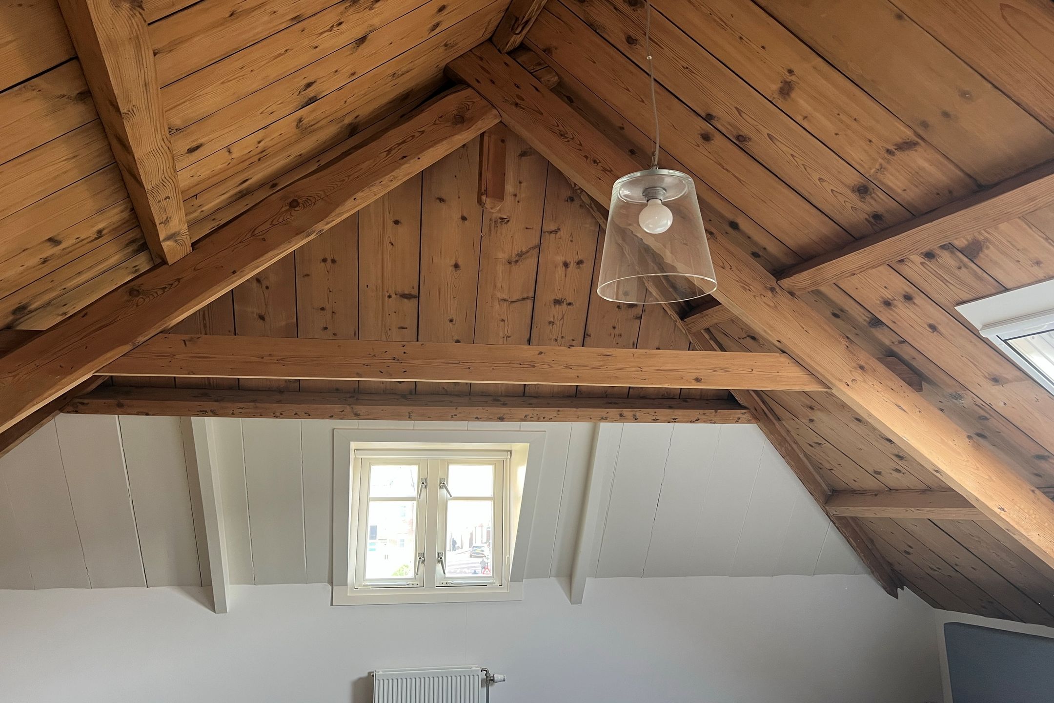 Spacious corner apartment with 3 bedrooms, 3 bathrooms, and 2 balconons in Gorinchem Center — 32