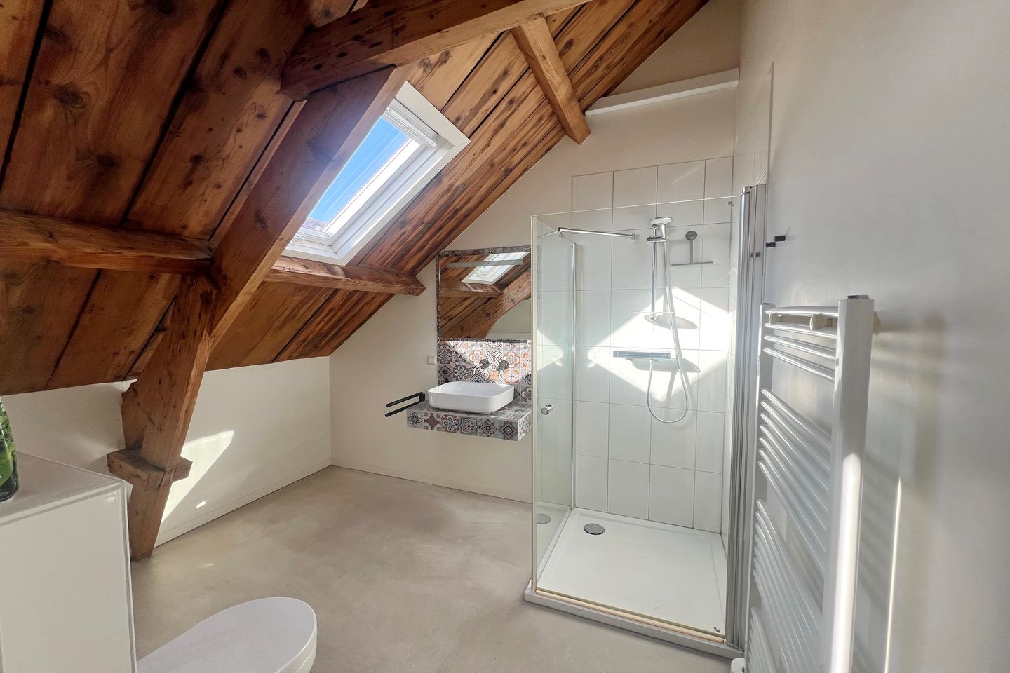 Spacious corner apartment with 3 bedrooms, 3 bathrooms, and 2 balconons in Gorinchem Center — 33