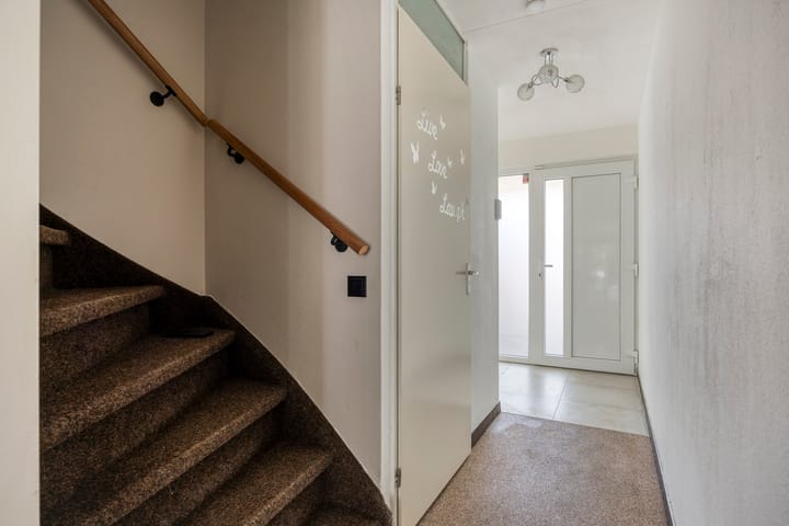 Foto 4 van Celestastraat 5