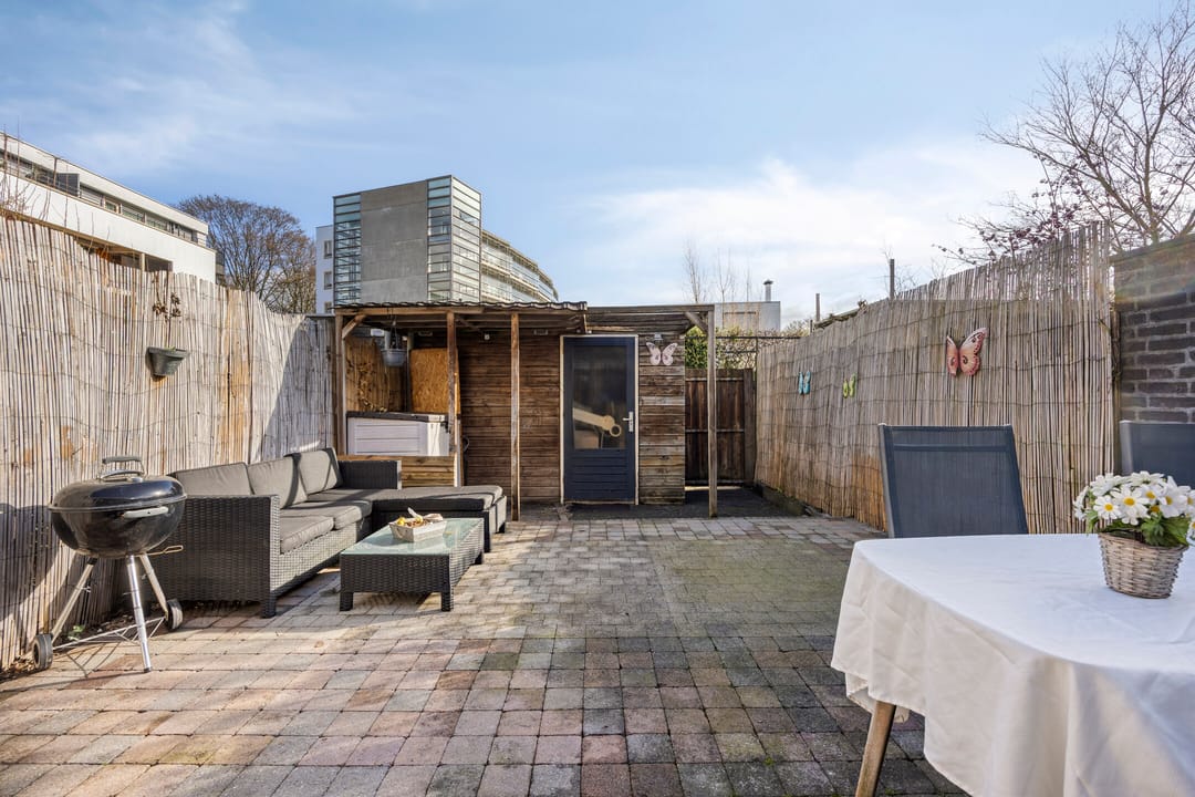 Spacious terraced house in Caberg with 4 bedrooms and roof terrace — 30