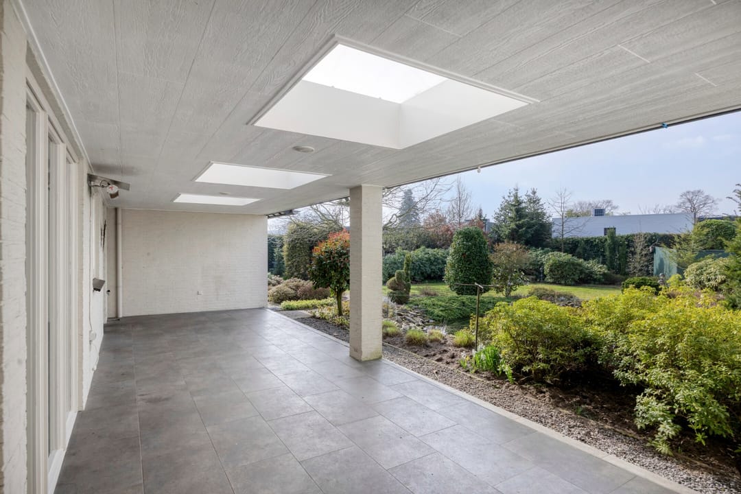 Charming Semi-Bungalow with Deep Gardens and Covered Terrace in Asten — 32