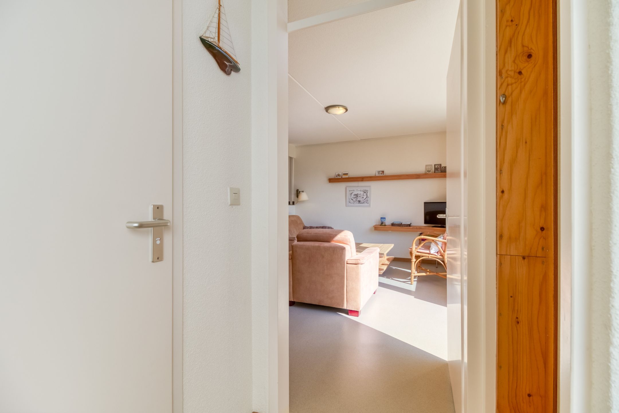 2-bedroom freehold villa in Nieuwvliet — photo 4 of 5