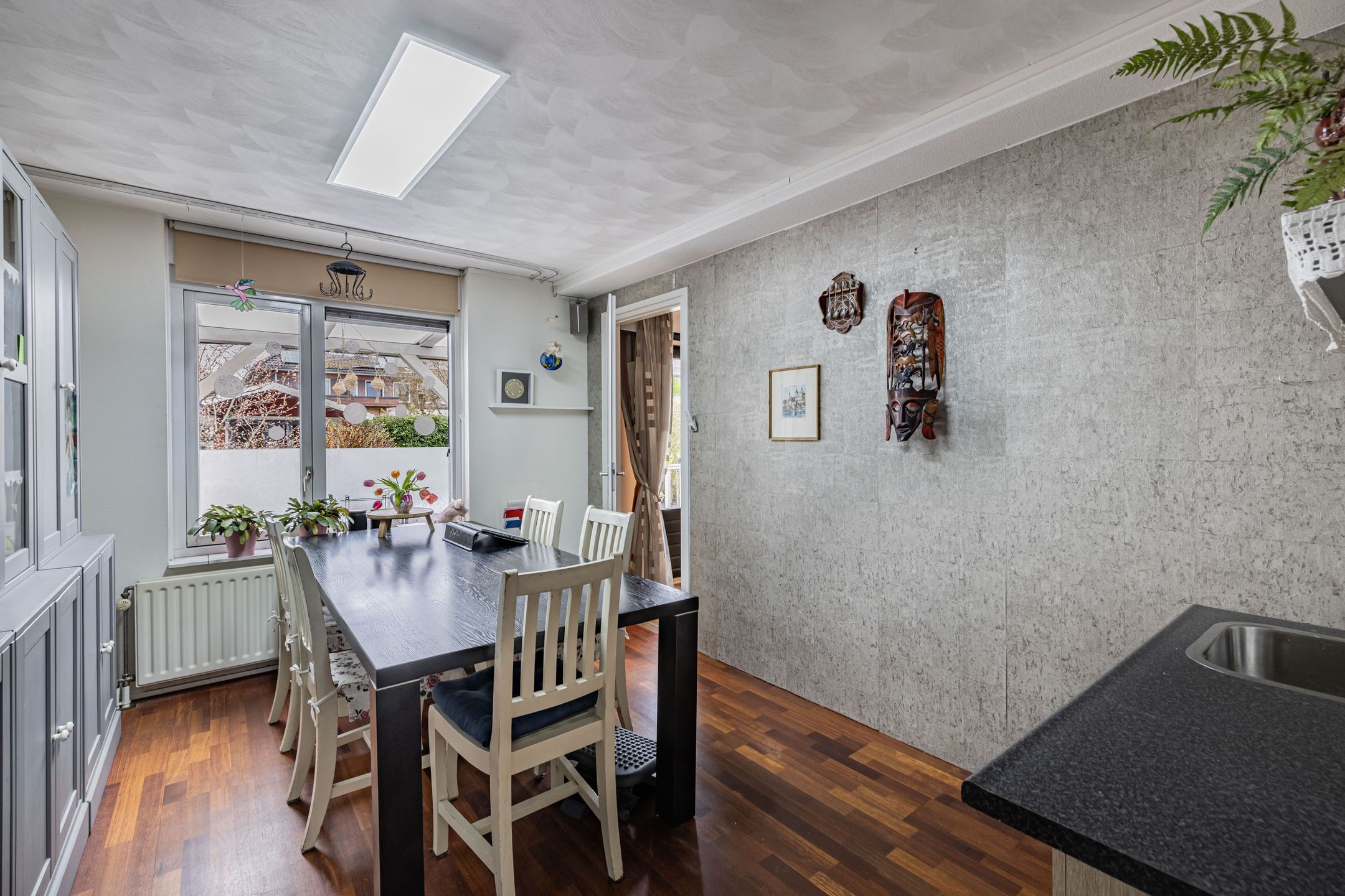 Spacious semi-detached family home with home office potential and energy label A — 24