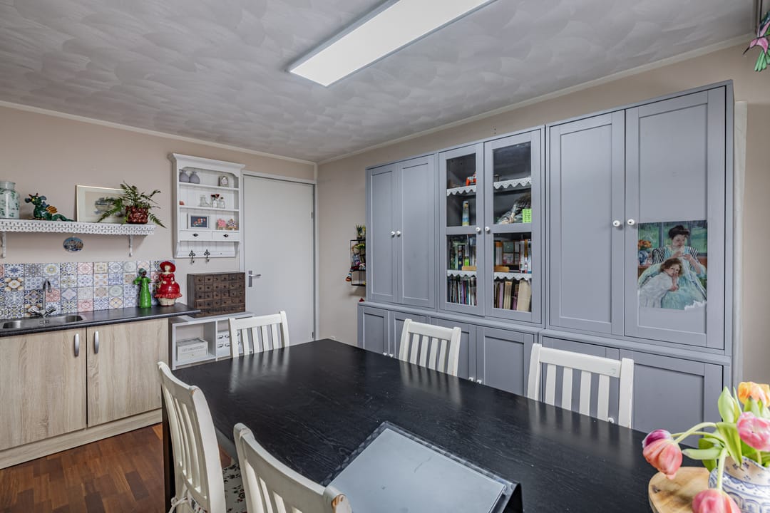Spacious semi-detached family home with home office potential and energy label A — 25