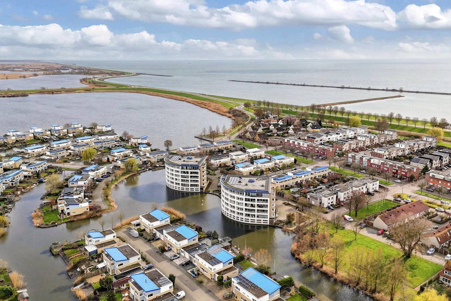 Photo 5 of Lemmerstraat 109