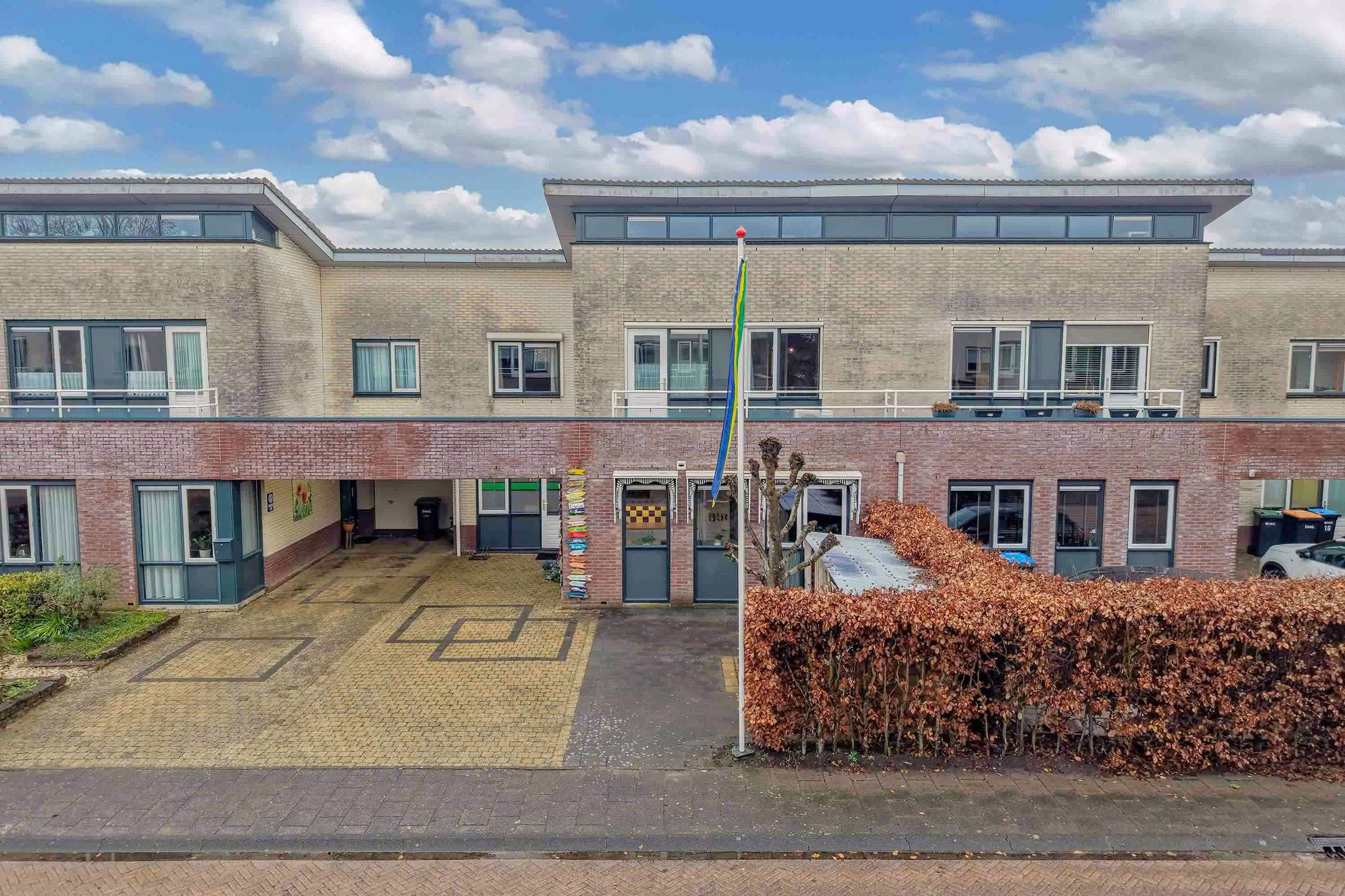 Spacious semi-detached family home with home office potential and energy label A — 41