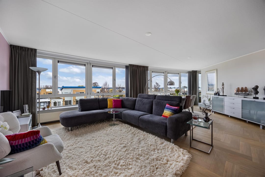 Photo 11 of Lemmerstraat 109