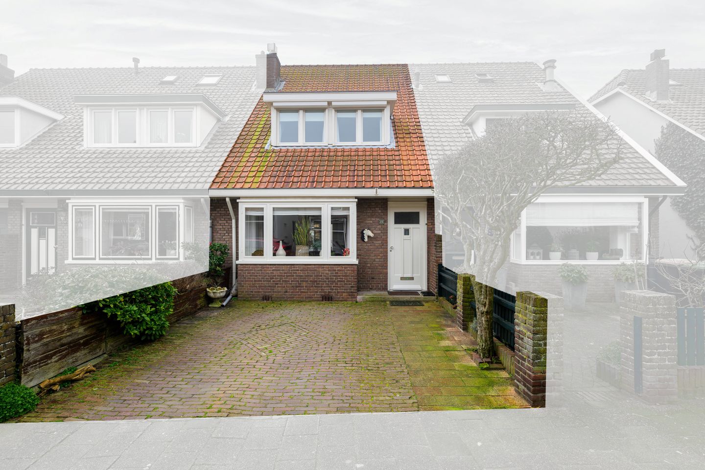 Charming Family Home with Summer Vibe in Katwijk — 44