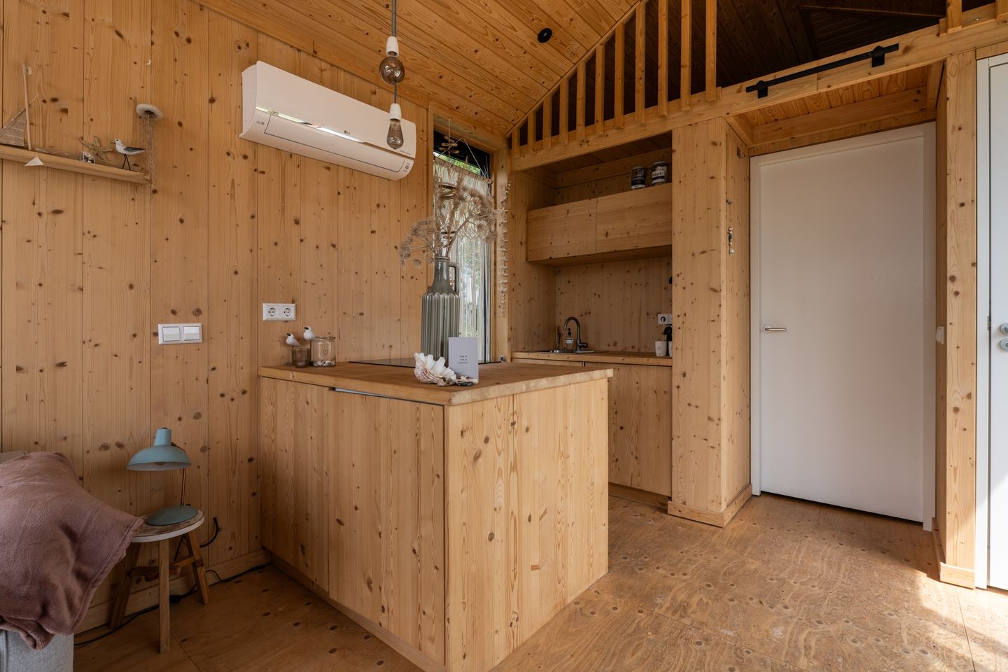 Foto 20 van Klepperstee - Koolmees 4-06