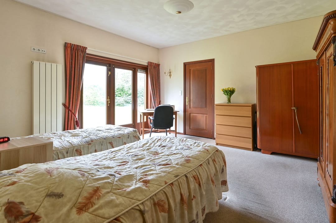 Spacious Detached Villa with Large Garden in Baarn — 22