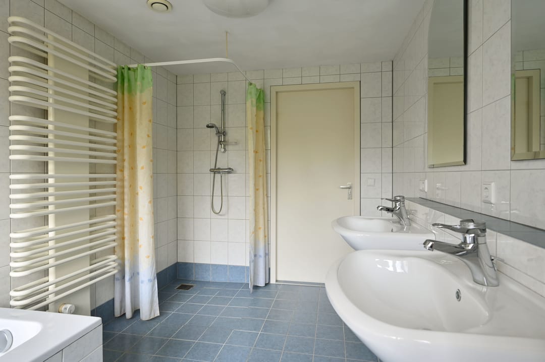 Spacious Detached Villa with Large Garden in Baarn — 37