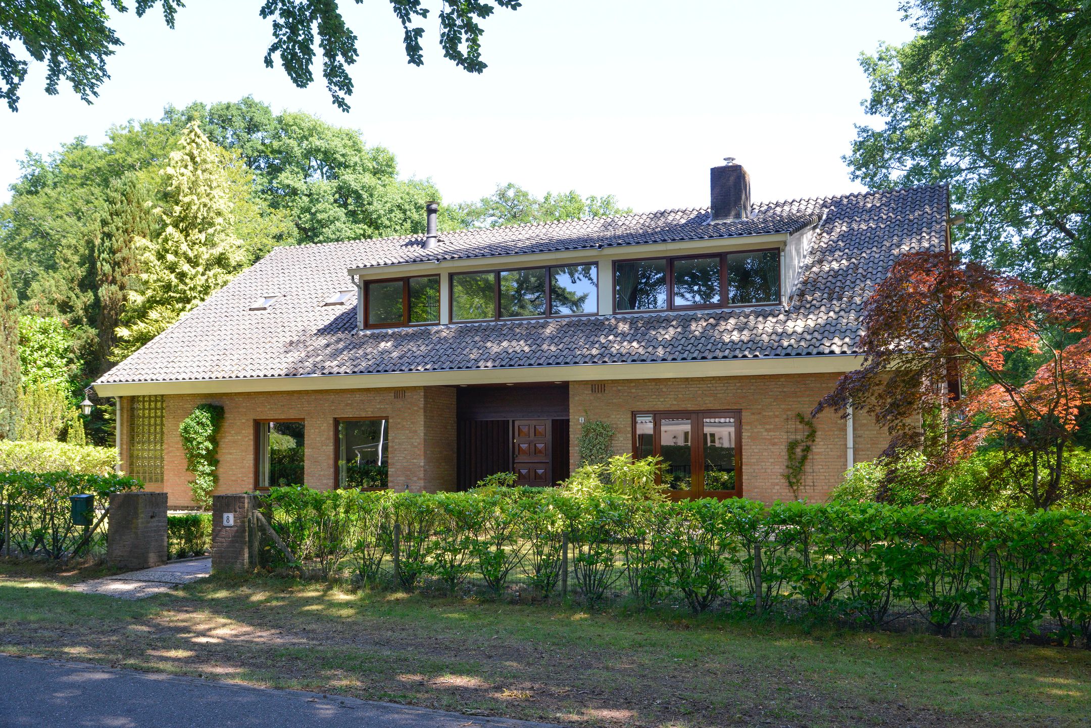 Spacious Detached Villa with Large Garden in Baarn — 42