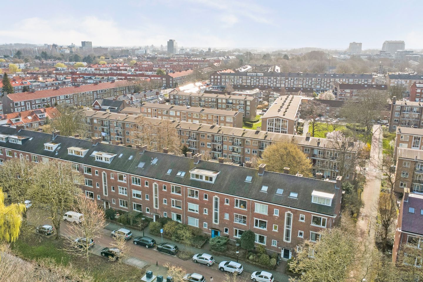 Spacious Maisonette in Rembrandtkwartier with View — 35