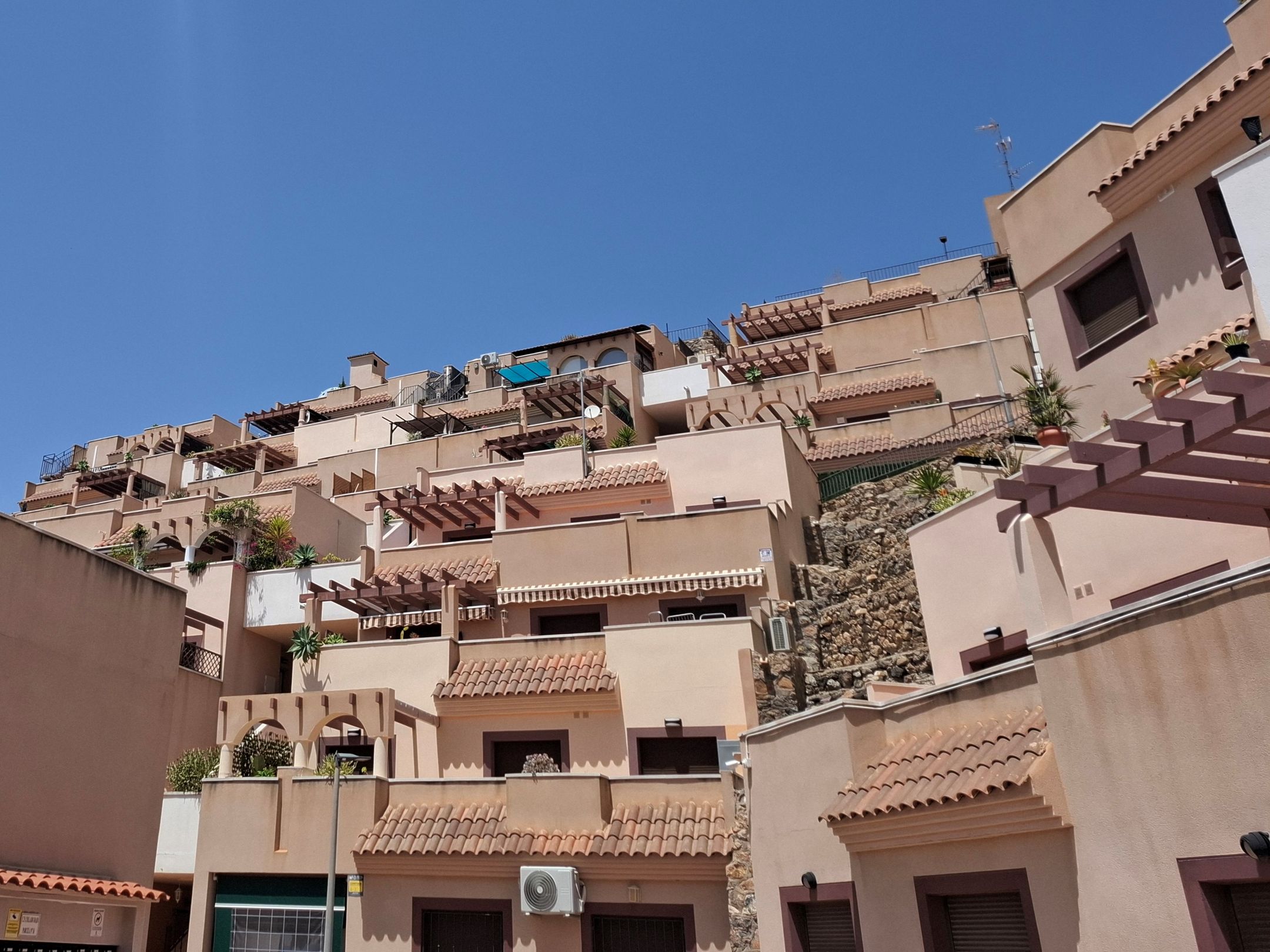 Key-Ready Apartment with Sea View and Terrace in Águilas — 37