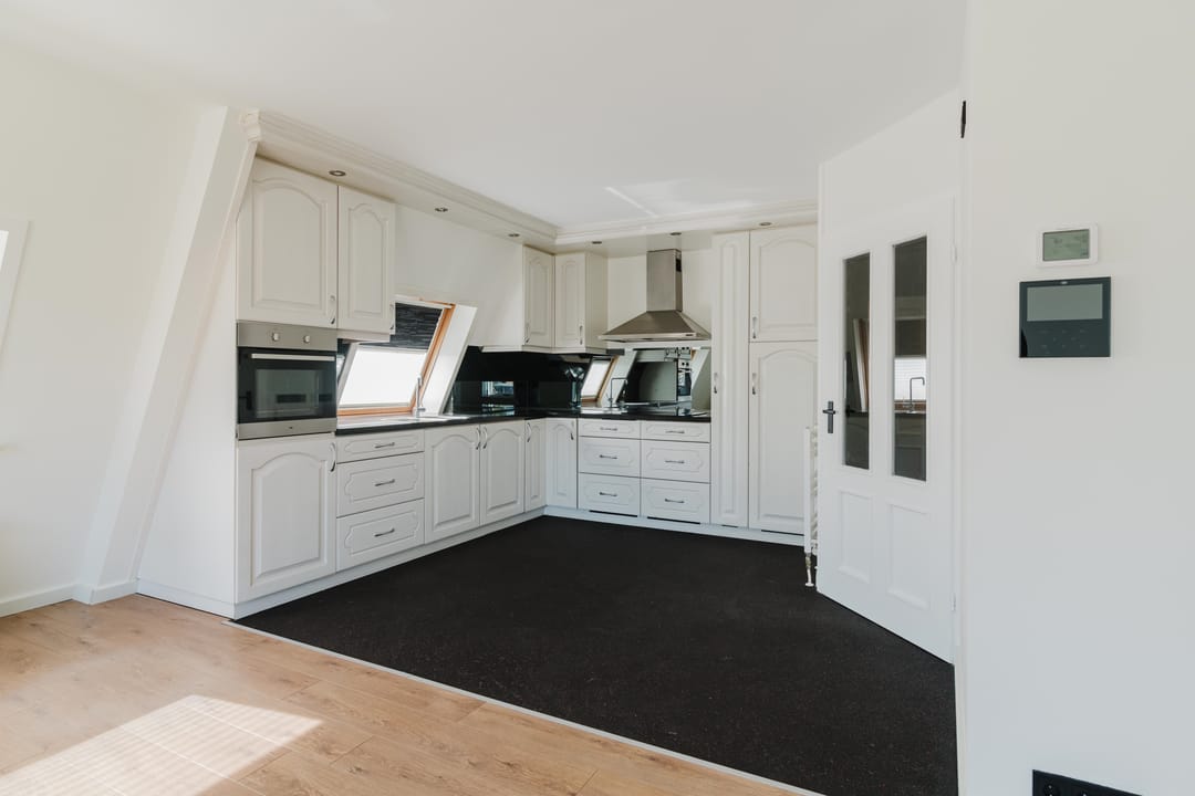 Photo 7 of Dorpsstraat 6-B