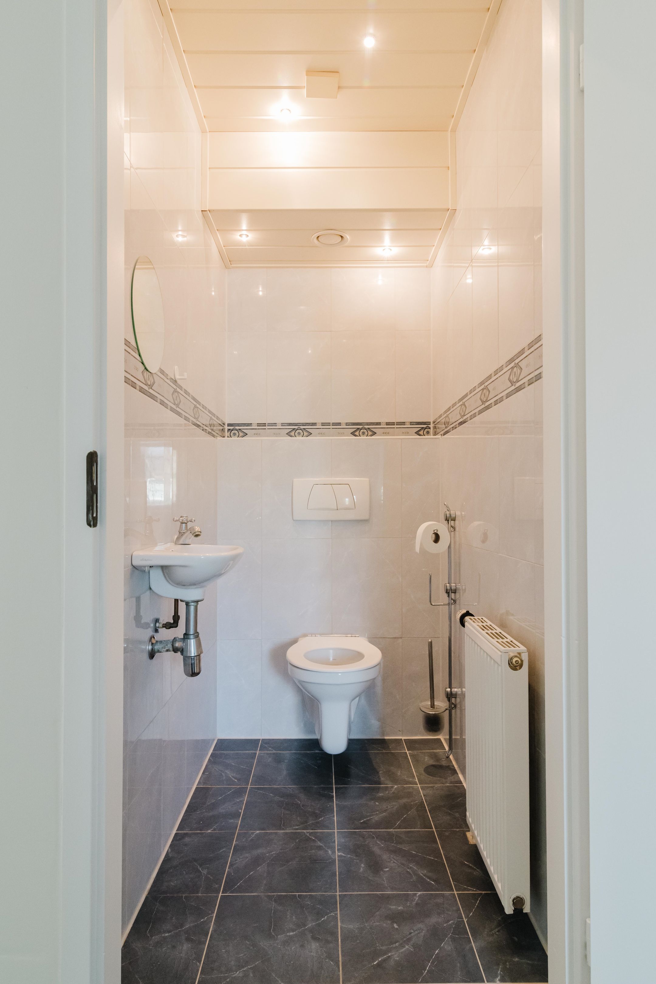 Photo 9 of Dorpsstraat 6-B