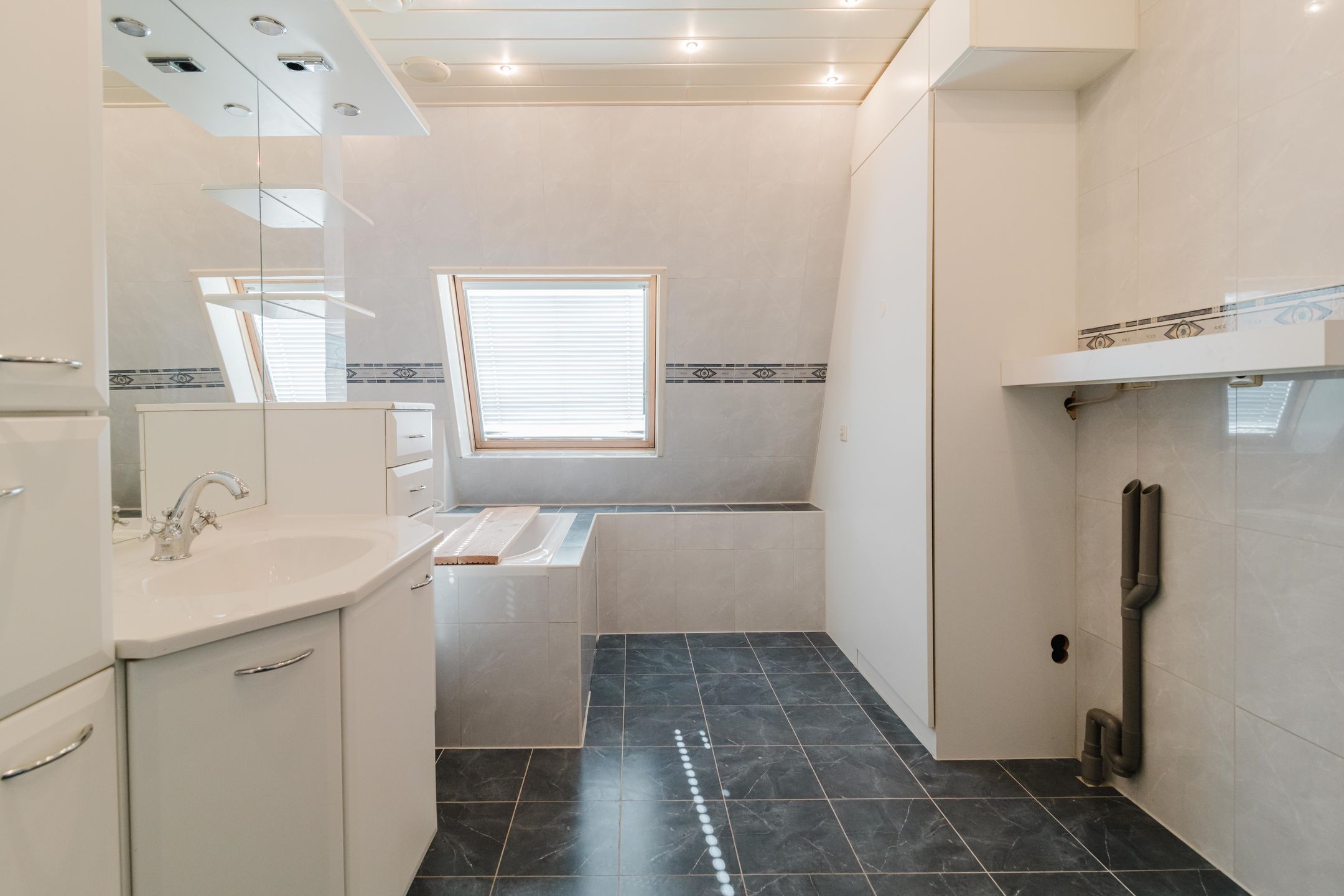 Photo 18 of Dorpsstraat 6-B