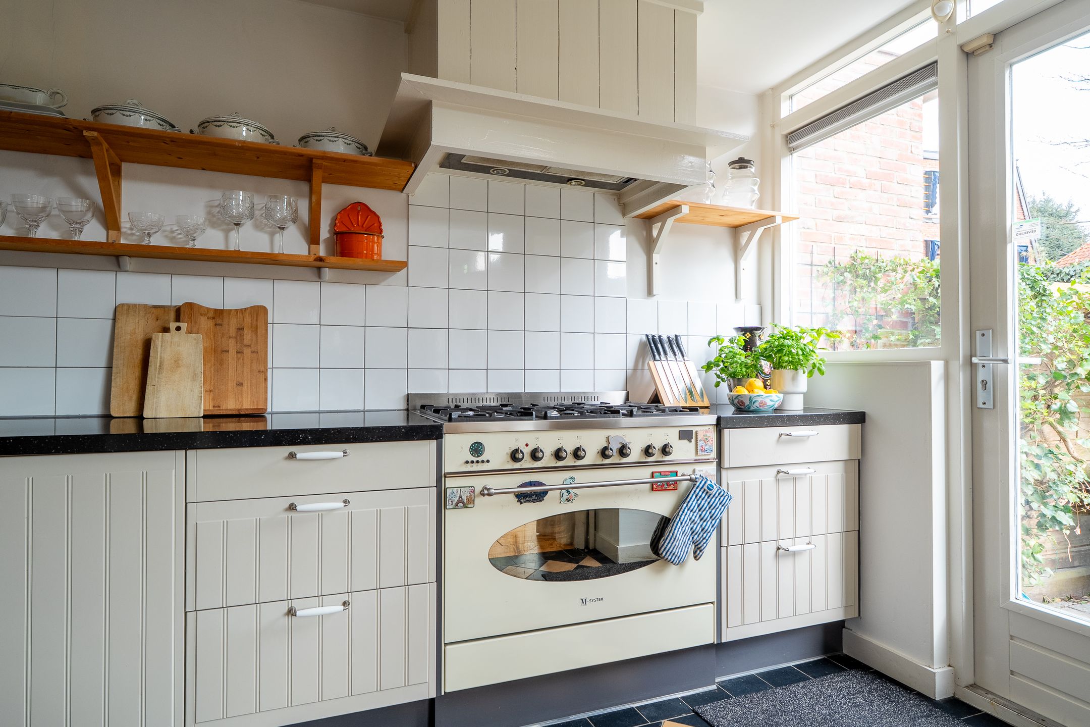 Foto 51 van Koninginnelaan 15