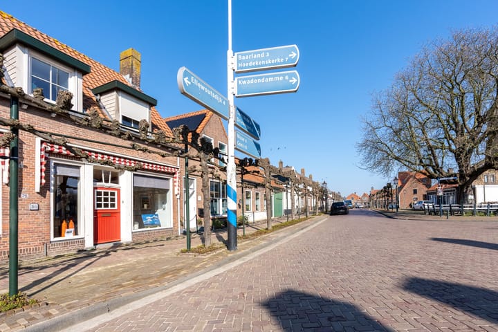 Foto 4 van Burgemeester van Lierestraat 34