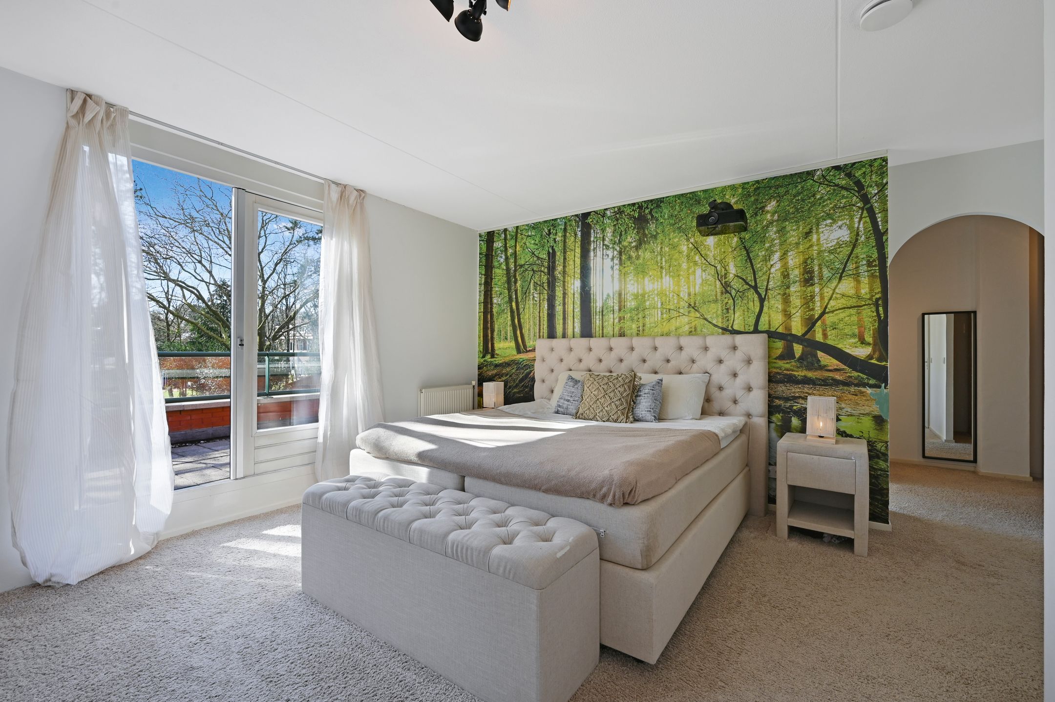 Exceptional Family Residence Surrounded by Woodlands in Wassenaar — 22