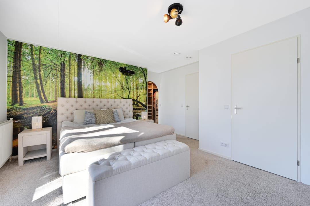 Exceptional Family Residence Surrounded by Woodlands in Wassenaar — 21