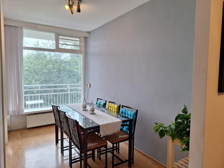 Photo 3 of Schouwenselaan 47