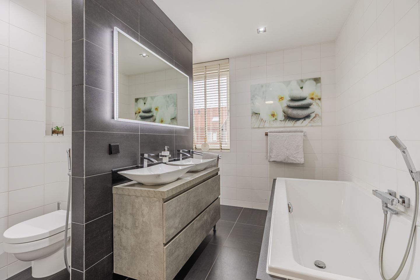 Foto 25 van Lijndraaierhof 16