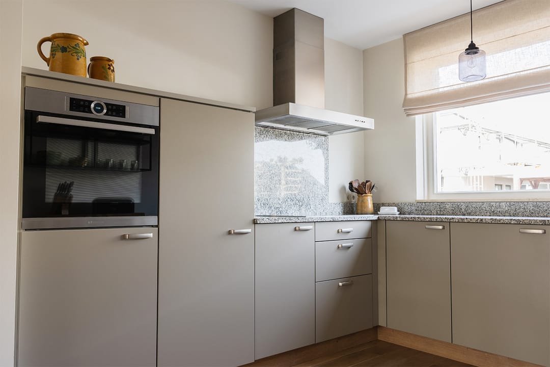 Spacious and move in ready family home with sunny garden in Cadier en Keer — 22