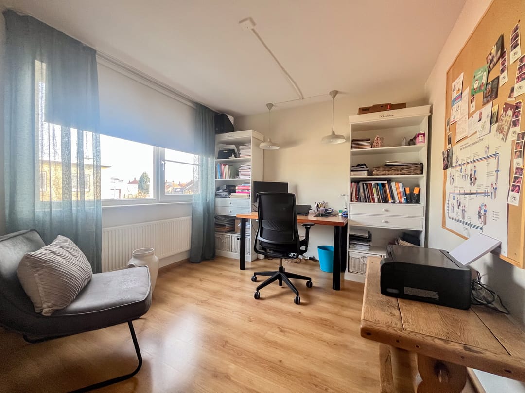 Spacious and move in ready family home with sunny garden in Cadier en Keer — 33