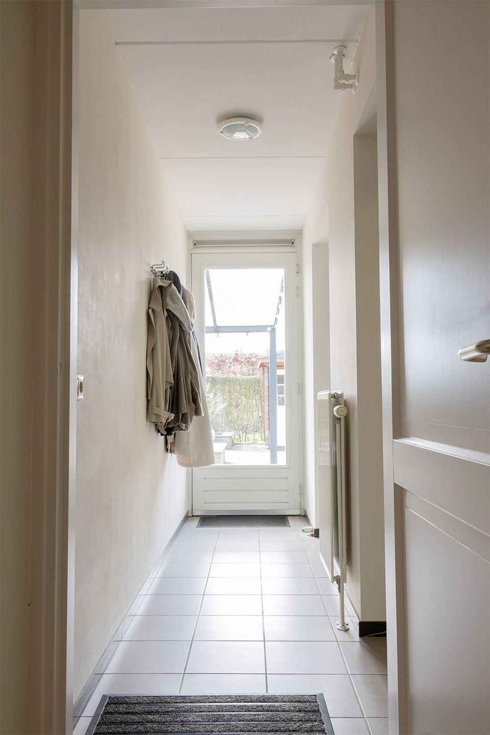 Spacious and move in ready family home with sunny garden in Cadier en Keer — 21