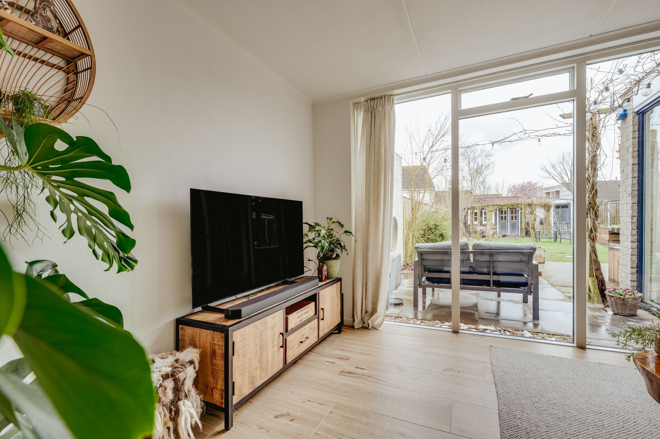 Foto 12 van Elstarstraat 105